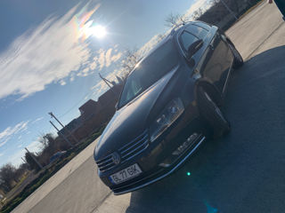 Volkswagen Passat foto 4