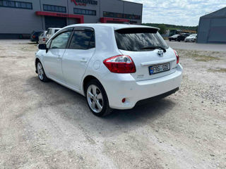 Toyota Auris foto 9