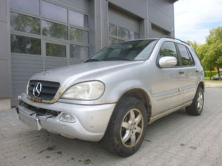 Mercedes M-Class foto 3