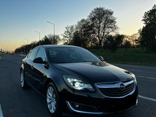 Opel Insignia foto 2