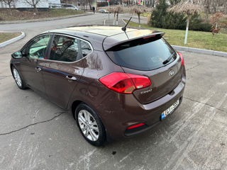 KIA Ceed foto 4