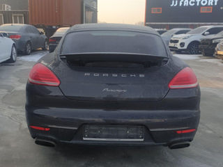 Porsche Panamera foto 3