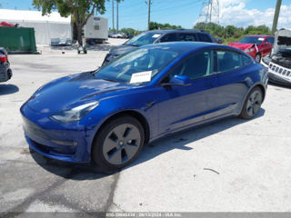 Tesla Model 3 foto 3