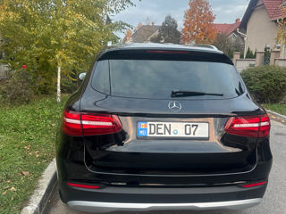 Mercedes GLC foto 6