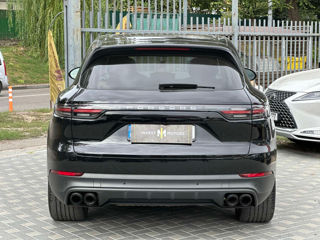 Porsche Cayenne foto 5