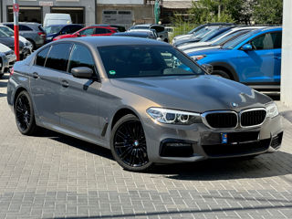 BMW 5 Series foto 3