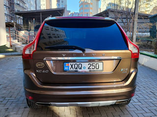 Volvo XC60 foto 3