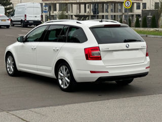 Skoda Octavia foto 4