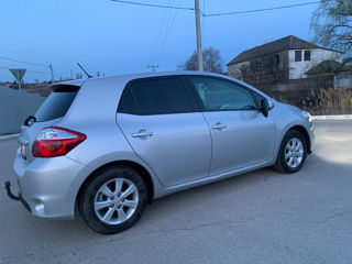 Toyota Auris foto 2