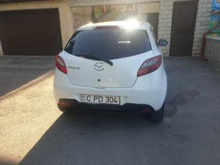 Mazda 2 foto 4