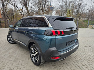 Peugeot 5008 foto 4