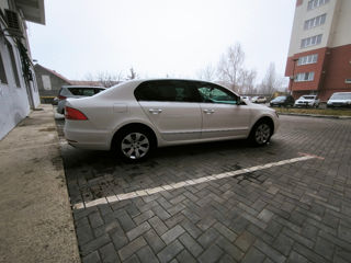 Skoda Superb foto 3