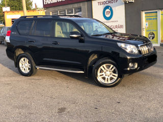 Toyota Land Cruiser Prado foto 2