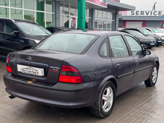 Opel Vectra foto 4