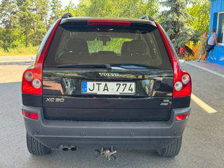 Volvo XC90 foto 9