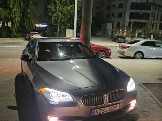 BMW 5 Series foto 4