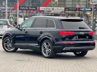 Audi Q7 e-tron foto 5