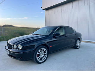 Jaguar X-Type foto 2