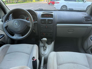 Renault Clio foto 4