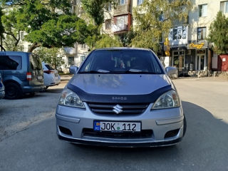 Suzuki Liana foto 6