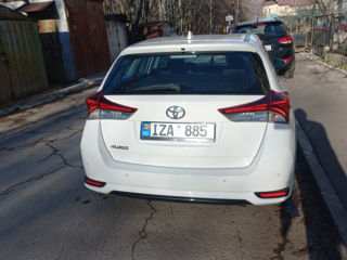 Toyota Auris foto 7