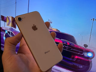 iPhone 8 64GB