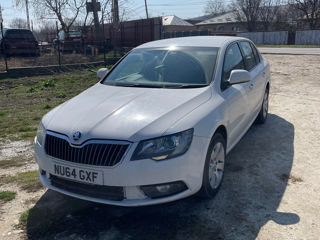 Skoda Superb foto 3