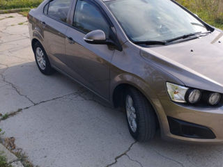 Chevrolet Aveo foto 4