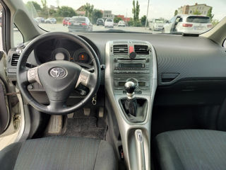 Toyota Auris foto 10