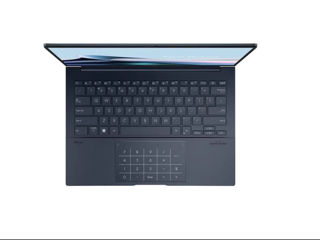 Asus Zenbook 14 foto 2