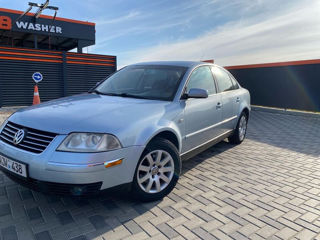 Volkswagen Passat foto 2