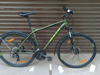 Bulls Racer Cross 28'