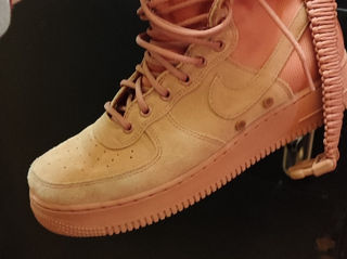 Nike SF Airforce1 dusty peach hightop foto 2