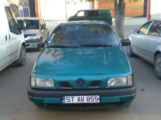 Volkswagen Passat foto 1