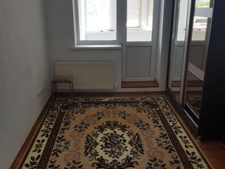 Apartament cu 3 camere, 90 m², Botanica, Chișinău foto 4