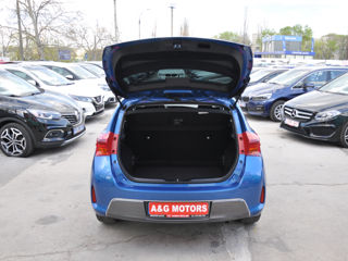 Toyota Auris foto 10