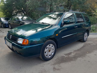 Volkswagen Polo foto 1