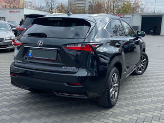 Lexus NX Series foto 3