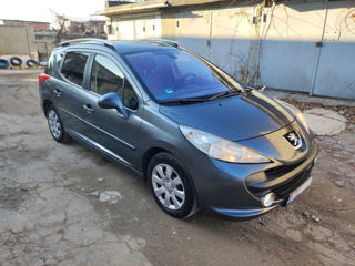 Peugeot 207 foto 3