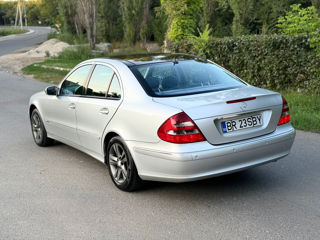 Mercedes E-Class foto 6