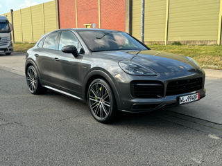 Porsche Cayenne Coupe foto 2