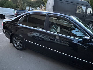 BMW 5 Series фото 4