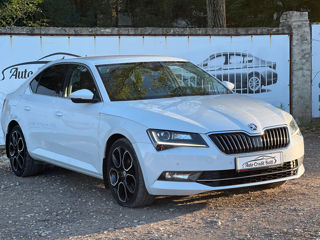 Skoda Superb foto 5