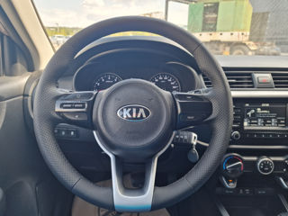 KIA Rio foto 14