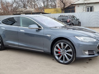 Tesla Model S foto 6