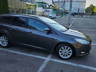 Ford Focus foto 2