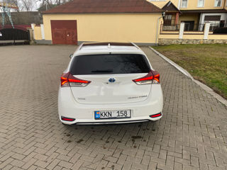 Toyota Auris foto 2