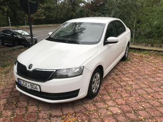 Skoda Rapid foto 1