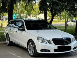 Mercedes E-Class