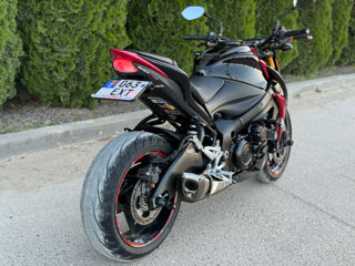 Suzuki GSX-S1000 foto 3